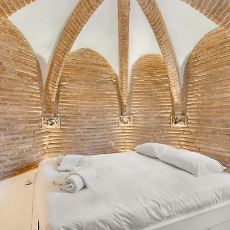 La Tour Du Capitole, Cocoon Insolite Dans Apartamento *