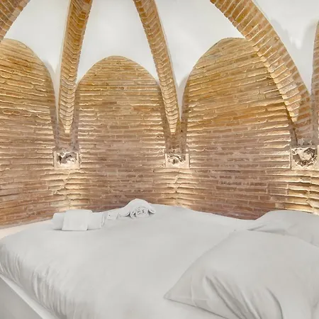 La Tour Du Capitole, Cocoon Insolite Dans * Τουλούζη